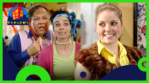 Our friendly community invites you to hang out, surrounded by lush gardens + tropical breezes. Vecinos C4 Yeyis Llega De Visita Con Los Lopez Perez T3 Distrito Comedia Youtube