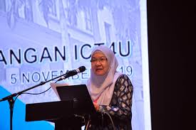 Universiti sains malaysia (usm) is a public university in malaysia. Usm News Portal Ict4u Himpun Pakar Ict Universiti Awam Seluruh Malaysia