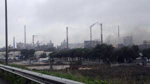 Sull'ilva, d'altronde, anche gli stessi cinque stelle sono ormai consapevoli di aver tradito le promesse elettorali che parlavano di chiusura e riconversione dello stabilimento. Ilva Di Taranto I Dati Sull Inquinamento Mortalita In Eccesso E Sempre Piu Bimbi Malformati