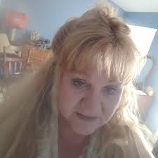 Is there someone in town who can translate a French website for sewing  supplies?