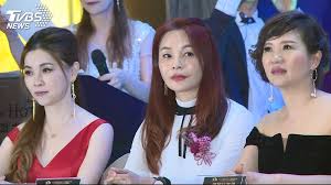 Explore tweets of 小舞酱 @wuuuuuucy on twitter. å'¨å­ç'œåª½è‡ªä¿¡ç ´è¡¨é»ƒç‡•çŽ² ä»€éº¼éƒ½æ•´éŽ é†«ç¾Ž é™¢é•· Tvbsæ–°èžç¶²