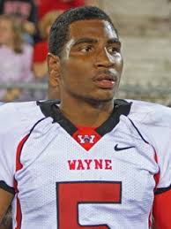 Wisconsin 2011 Football Offers