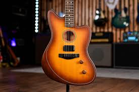 Fender Acoustasonic Standard Jazzmaster Honey Burst 4 - Guitar Gear  Giveaway