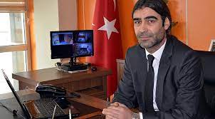 Jun 29, 2021 · demirci, örgüt imamlarından 'vefa' kod adlı muhammet yusuf kulaksız ile 2005'te pensilvanya'da örgüt elebaşı fetullah gülen'i ziyaret etti ve onun için gösteri yaptı. Ak Parti Il Baskani Av Yusuf Demirci Istifa Etti Ardahan Haber