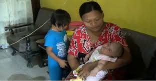 Pandai dan penunggang kuda pratama : Bayi Raksasa Berbobot 6 4 Kg Lahir Di Sidoarjo Bagian 1