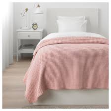 Vareld Colcha Rosa Claro 150x250 Cm Ikea Bed Spreads Ikea Light Pink Bedrooms