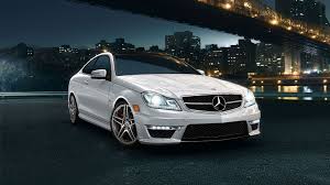The Mercedes C250 The Mercedes For Those On A Budget Worthly Mercedes Mercedes C Class Coupe Benz C