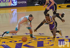 19 you are watching lakers vs hornets game in hd directly from the staples center, los angeles, usa. Emded Sr0er3pm