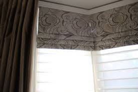 Unngå tung vekt draperi stoff når du oppretter mock roman nyanser. Pin On Faux Roman Valances