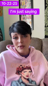 Vidéos de Petty Betty (@tthebettyofpetty) avec original sound