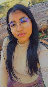 Sarai Pineda's Instagram, Twitter & Facebook