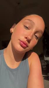 Bobby Schott's Instagram, Twitter & Facebook