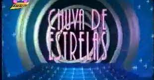 Nas palavras do the guardian, ela passa tanto tempo beijando na chuva que parece um milagre que ela não tenha desenvolvido o pé da trincheira. Chuva De Estrelas Sara Tavares E Ines Santos E Outros Concorrentes No Programa Da Sic Site Sic Gold Online Sic Sempre Gold