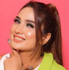 Ina Jain Makeovers (@Inaaya.makeovers) • Facebook