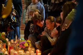 My heart is heavy': Mourners gather in vigil for Kenwood Middle students  killed in bus crash | PHOTOS - ClarksvilleNow.com