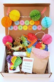 Birthday Gifts To Send In The Mail A Really Cute Birthday In A Box Gift To Send To Someone Who Doesn T Live Close To You Love That Mini Pina Diy Birthday Gifts Birthday Box Birthday Present Diy