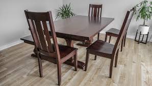 Quarter Sawn Red Oak Table With A Bench And Chairs To Match All Finished In The Same Espresso Cherry Espresso Pedestal Table Oak Table Dining Table Setting