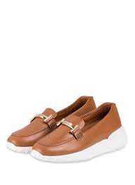 Dating back to the 1920s, tod's started as a shoemaking business in filippo della valle's basement, before it was expanded by his grandson diego in the 1970s and became the brand we know and love. Plateau Mokassins Fondo Sport Von Tod S Bei Breuninger Kaufen