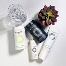 eCosmetics: Popular Brands, Fast Free Shipping, 100% Guaranteed