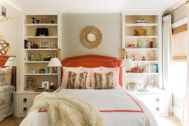 Desainnya yang unik serta minimalis dapat menambah kesan menarik pada kamar anak. Simsalabim Lemari Buku Bisa Muat Dalam Kamar Tidur Sempit Rumah123 Com