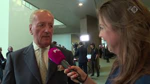 Theo upt hiddema (born 1 april 1944) is a dutch lawyer, media personality and politician who formerly served as a member of the house of representatives for forum for democracy from 2017 to 2020. Theo Hiddema Fvd Vertelt Over Zijn Eerste Werkdag In De Tweede Kamer Youtube