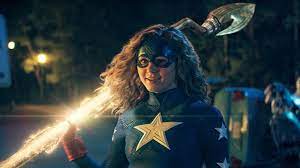 Just take a moment and think about how incredibly triumphant that is. Stargirl Serienstart Im Mai Bei The Cw Und Dc Universe