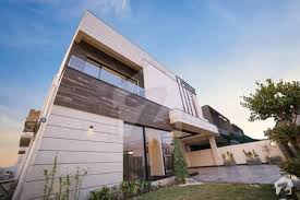 The modern villa is situated at the edge of a forest, in the south of stuttgart, germany. 1 Kanal Houses For Sale In Dha Phase 5 Lahore Zameen Com