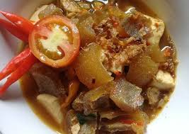 Jun 10, 2021 · istimewanya, mengukus makanan bisa untuk segala jenis makanan mulai dari sayuran, daging ayam, daging sapi, hingga daging ikan. Resep Krensengan Krecek Kulit Sapi Pedas Manis Gampang