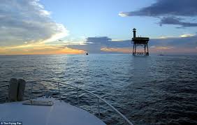 With a membership of over 1600, we are one of australia's largest yacht clubs, and recognised as a national leader in sail training and associated education programs. You Can Spend A Night In An Eerie Floating Lighthouse In The Middle Of Nowhere Would You