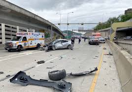 2 killed in violent 5-vehicle wreck that caused car to fall off Fort Duquesne Bridge
