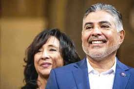 Cal State Dominguez Hills program seeks to train math and science teachers  for local schools