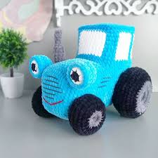 синий трактор синий трактор синий трактор синий трактор синий тракто Sinij Traktor Amigurumi Shemy I Opisaniya Dlya Vyazaniya Igrushek Kryuchkom Traktor Shemy Vyazaniya Amigurumi Svyazanye Kryuchkom Kukly