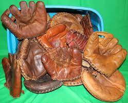 What's the best baseball glove? Sold Price Lot Of 24 Used Vintage Baseball Gloves Including February 6 0119 12 00 Pm Est