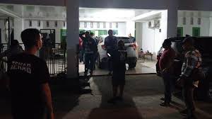Keenam perawat perempuan tersebut, akhirnya menghubungi pihak managemen rs siloam palembang dan menjelaskan kejadian yang mereka alami. Gg7dbdse7nwasm