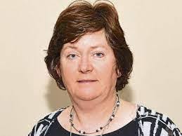 Noreen Higgins's Instagram, Twitter & Facebook