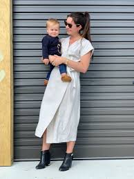 At the same time we often notice when women or men are physically attractive. Natural Stylish Versatile Maternity Post Maternity Wear The Natural Parent Magazine