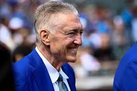 Longtime Cubs radio voice Hughes wins Frick Award