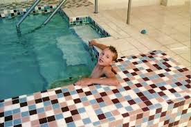 Check out tripadvisor members' 1,707 candid photos and videos of landmarks, hotels, and attractions in decatur. Mr Cool In Hot Tub Picture Of Decatur Conference Center And Hotel Tripadvisor