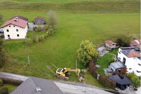 Die wohnung bietet viel platz und ist ideal für die junge familie. Bauvorhaben Wanghausen In Der Gemeinde Hochburg Ach Online Petition