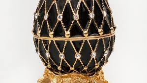 It's been missing since before the russian revolution, so it's definitely hidden deep. The Lost Faberges The Mystery Behind The World S Most Famous Eggs Catawiki
