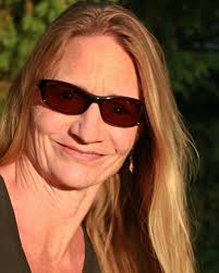 The Clincher (Horseshoe Mystery): Amazon.co.uk: Preston, Lisa, Tusing,  Megan: 9781543680577: Books