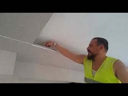 Buattan elektrik alarak, kartonpiyere spot yuvası açarak ve elektrik hattını çekerek #led#spot#montajı led spot montaji | spot led nasil bağlanir bu video muzda led lamba değişimi yapmak , arızalı led spot değişimi , spot. Kutu Asma Tavan A Led Ve Spot Nasil Takilir Youtube