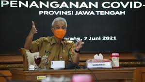 .tengah, pabrik ciki driyorejo, pabrik masker mojoagung, pabrik olympic lamongan, pt sarimi jepara, pabrik.gaji operator produksi pt kaldu sari nabati majalengka, gaji pt sami jepara 2019, alamat pt. Ganjar Murka Banyak Pasien Ngemper Di Luar Igd Rsud Jepara
