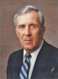 Lisa Hourigan's Instagram, Twitter & Facebook