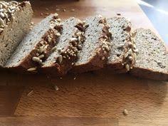Eiweissbrot Rezept Super Leckeres Einfaches Low Carb Brot Rezept Brot Backen Einfach Eiweissbrot Rezept Brot Selber Backen Rezept