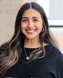 Alyssa Shaw's Instagram, Twitter & Facebook