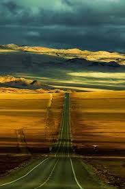 desert road estradas e rodovias pan american highway em 2020 viagem pelos eua lindas paisagens fotos de paisagem pinterest