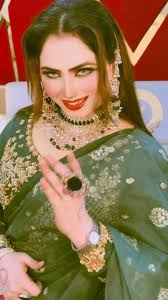 Humy ghar ghar mashhoor🙈