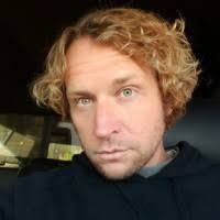 20+ "Dan Steadman" profiles