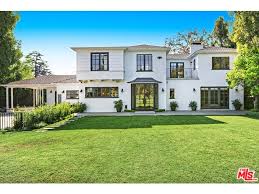 150 Stunning Celebrity Homes In 2020 Celebrity Houses Architectural Digest Los Angeles Homes